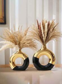 High-End Ceramic Vase Decoration Is Suitable For Room Decoration, Bedroom Decoration, Restaurant Decoration And Office Decoration.