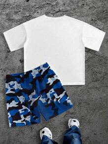 Plus Size Men Street Style Graffiti & Camo Print T-Shirt And Shorts Set