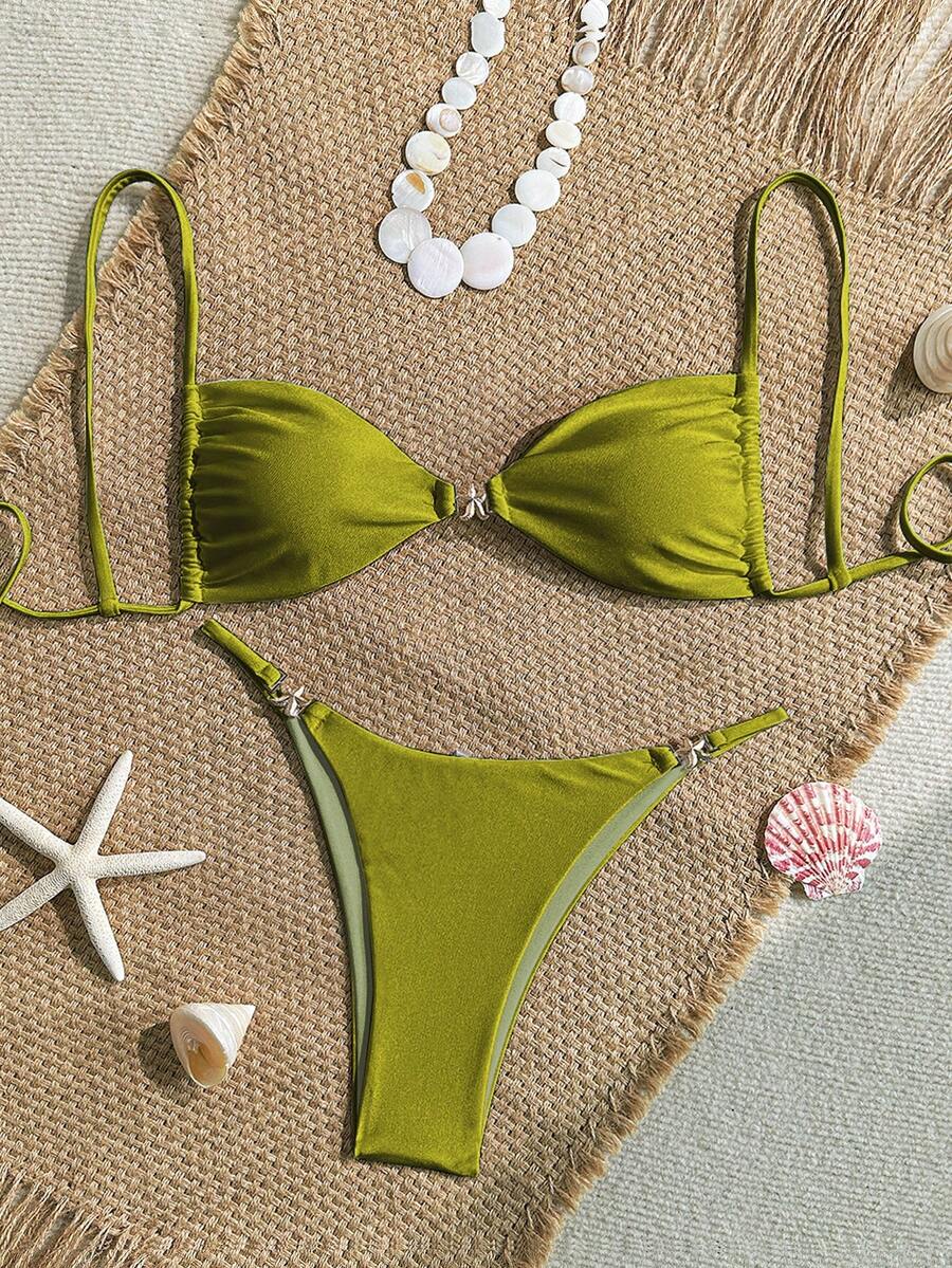 女士性感比基尼两件套，配有亮面配饰和特殊面料 - 橄欖綠 - 查看 1