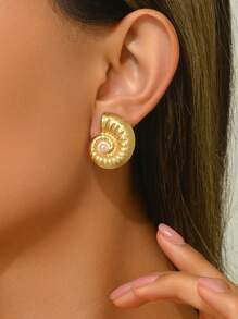 1 Pair Stainless Steel Seashell Earrings Inlaid With White Plastic Beads, Suitable For Women's Daily Outfit, Beach Holiday Wear, Or Festival Gifts