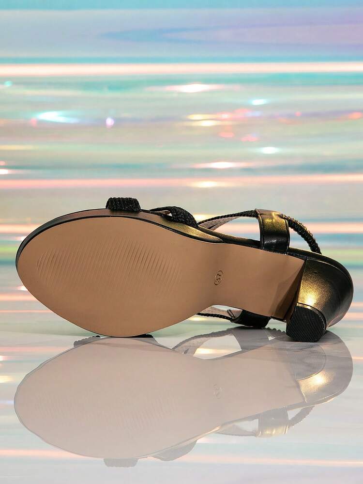 صنادل نسائية ذات كعب عالي مقاومة للماء لفصلي الربيع والصيف، بتصميم رأس مستدير وحزام كاحل مطرز باللون الأسود، كعب سميك وسميكة الأساس، أحذية كاجوال للفساتين - الأسود - مشاهدة 6