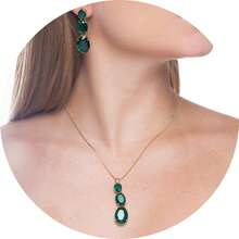 Gold Set Necklace And Oval Earrings With Emerald Stones - Emerald - View 6