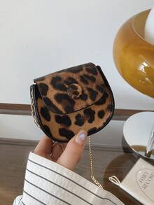 1 Pc Mini Vintage Leopard Print Maiden Chain Crossbody Bag Children Saddle Bag Flip Bag Shoulder Bag Versatile Portable Lightweight Flip Closure Coin Purse For Travelfor Vacation Outdoor Supermarket Festival Shopping Children's Gifts Birthday Gifts Give A Gift To Your Daughter Pu Leather Leopard Print Pattern Casual Bag Girls Children Bestfriend Teen Use Perfect Key Storage Bag Travel Accessories - Multicolor - View 10