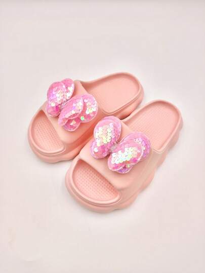 1 par de sandalias casuales de EVA decoradas con mariposas para niñas, cómodas y a la moda para usar en interiores y exteriores