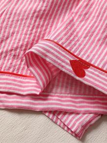 Dames zomer pyjamaset met korte strepen en hartjesprint - top met korte mouwen, kraag en broek, zachte nachtkleding, machinewasbaar, kan buiten gedragen worden, vakantie