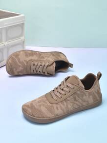 Chaussures larges pour hommes, convenant aux hommes et aux femmes. Chaussures de sport décontractées, chaussures de loisirs respirantes, antidérapantes et résistantes, chaussures d'entraînement de camouflage