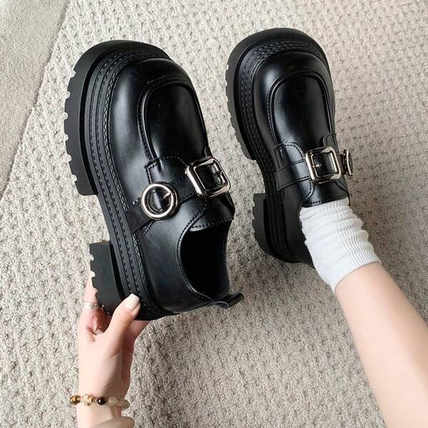 Damen süße bequeme Retro-Plateform-Loafer, runde Zehenform, modische schwarze Slip-On-Schuhe