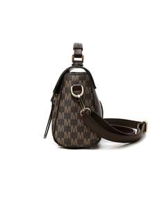 复古简约印花斜挎包，配有可调节 PU 肩带和翻盖开合