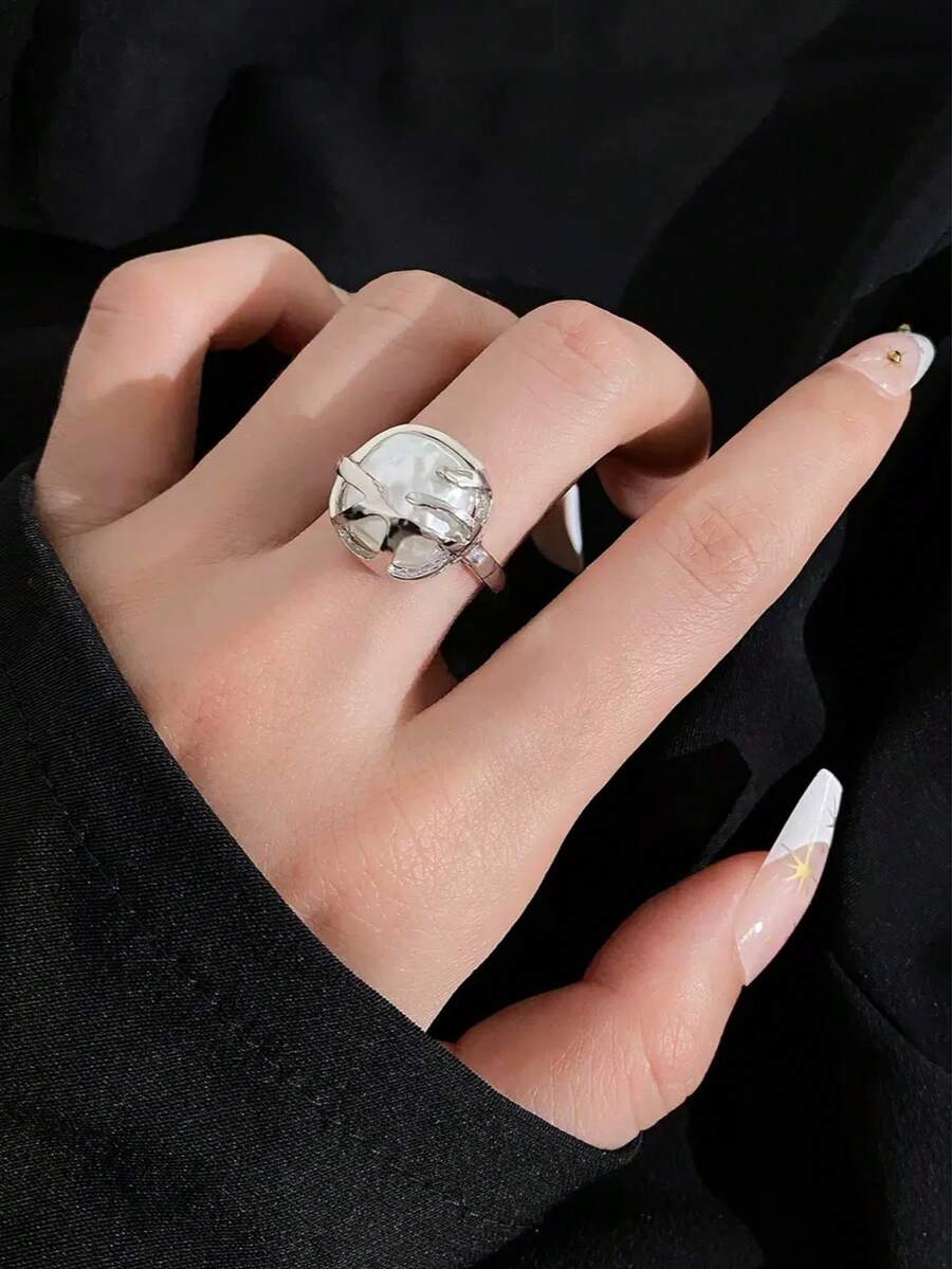 2pcs/Set Fashionable Unique Design Rings For Women, Asymmetrical Moon & Pearl Ring, Luxurious - Yellow Gold - View 1