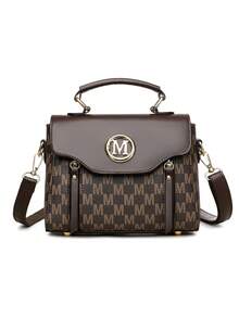 复古简约印花斜挎包，配有可调节 PU 肩带和翻盖开合