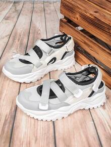 Sandálias masculinas casuais cinza da moda para primavera/verão, série City, patchwork multicolorido, adequadas para deslocamento diário, viagens, multicoloridas, multifuncionais, presente de Natal - Multicolorido - Ver 4