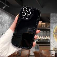 1个优质透明/黑色/米色防震防刮手机壳，兼容苹果17/16/15/14/13/12/11、红米、Infinix、vivo、OPPO等手机，适合情人节使用