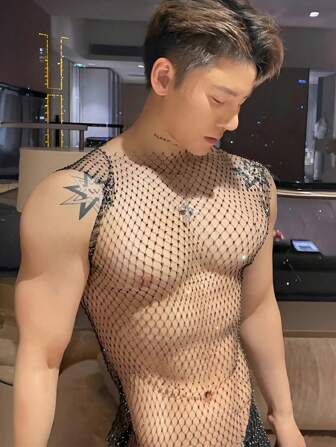 1 件男士亮片性感透明网眼镂空吊带背心上衣、夜店装、派对装，适合展示胸肌，也适合女性