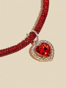 A Fashionable And Exquisite Red Heart-Shaped Rhinestone Collar, Suitable For Bichon, Teddy Dog And Cat And Other Small To Medium-Sized Pets. Suitable For Pets To Wear Indoors Or Outdoors. (Not Suitable For Large Dog Breeds) - Red - View 6