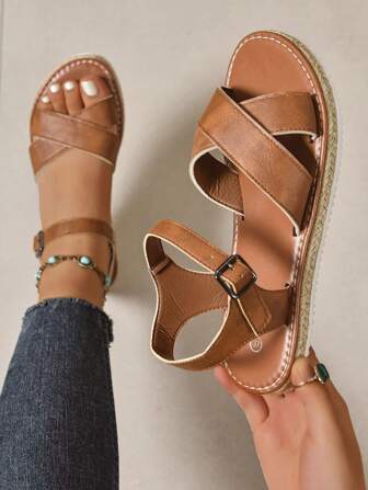 New Summer Women Flat Roman Style Lace-Up Sandals, Non-Slip Thick Foam Sole Fashion Female Shoes, Versatile Woven Rope Crossing, Round Toe Buckle Beach/Outdoor/Home Foam Solid Color, Run Large Half Size