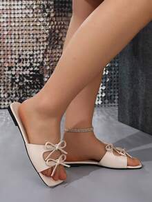 1 Pair Solid Color Bowknot Bohemian Party Cute College Elegant Casual Western Style Wedding Beach Outdoor Commuting Hollow Flat Sandals, Summer Slip On Non-Slip Lightweight Plus Size House/Beach/Wedding/Office