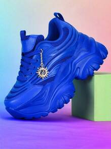 Tênis Casuais Esportivos de Moda Feminina com Pingente Metálico de Girassol, Tênis de Plataforma de Salto Alto para Uso Externo em Todas as Estações, Tênis Casuais Leves, com Absorção de Impacto, Respiráveis, com Cadarço e Biqueira Redonda para Estudantes Universitárias, Uso Diário, Encontros, Academia, Escritório, Antiderrapante, Elevador de 7CM