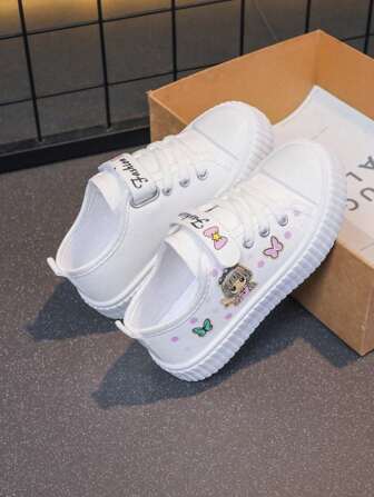 新款女孩卡通低帮滑板鞋，时尚儿童校园运动鞋，大童钩环舒适跑鞋，春夏，蝴蝶，爱，情人节