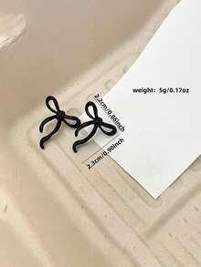 1 Pair Delicate Chic Minimalist Bow Design Elegant Stud Earrings For Women, High-End Versatile - Black - View 4