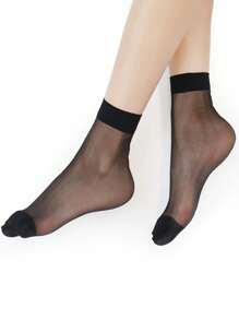 20 paires de chaussettes mi-mollet de couleur unie, des bas courts minimalistes et pratiques pour femmes en noir, chair, cristal, fins. Bas d'été fins pour femmes et hommes