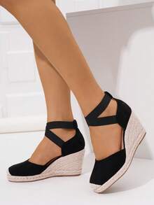 Women's Fashion Casual Vacation Straw Platform Wedge Slip-On Shoes - Black - View 4