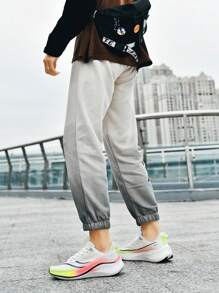 Scarpe casual da running da uomo in maglia leggera con assorbimento degli urti e suola in carbonio, traspiranti e di taglia oversize