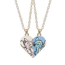 Set de 2 collares colgantes de acero inoxidable con diseño de dibujos animados adorables de Stitch, collar magnético de pareja adorable, adecuado como regalo para su pareja, regalo de pareja, regalo para ocasiones festivas
