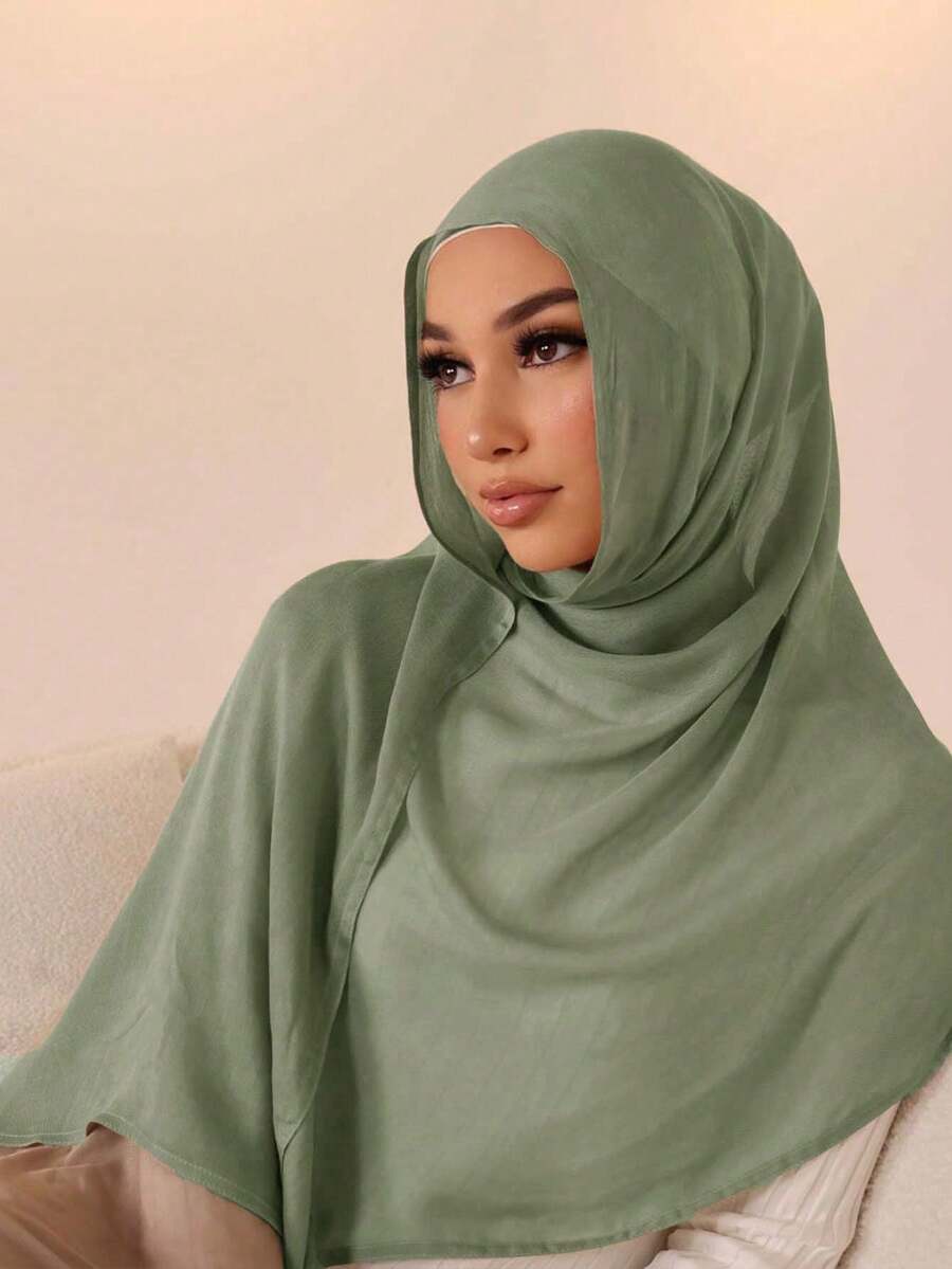 1pc Women Plain Color Viscose Headscarf, Soft Wide-Edged Scarf, Versatile UV Protection Hijab, Suitable For Daily Wear For Dress