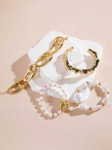 imoli Set de 4 pulseras elegantes y versátiles con perlas irregulares de resina blanca, corazón, nariz de cerdo y cuentas para mujeres, adecuado para fiestas y regalos (el tamaño de las perlas varía, cantidad de cuentas no especificada)