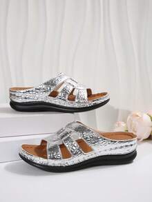 Elegant Women's Platform Wedge Sandals With Thick Sole, Plus Size, Fashion High-Heel Comfortable Suitable For Home, Party, Beach Casual - Silver - View 3