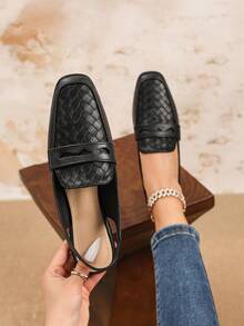 2025 Autumn Women's Flat Square Toe Woven Elegant Preppy Style Mule Shoes, Versatile And Comfortable Slip-On Backless Loafers - Black - View 2