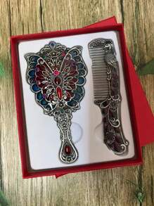 Exquisite Small Relief Antique Peacock Open Screen Handheld Mirror & Portable Creative Sense Comb, Gift Box With Greeting Gifts And Birthday Gifts,The Color Of The Gemstones Inlaid In The Product Is Random,Women Valentine Gift Birthday Boyfriend Girlfriend