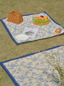 1pc French Romantic Vintage Floral Print Picnic Mat, Navy Blue Lace Trim, Thick & Durable, Multipurpose Covering Blanket Perfect For Outdoor Picnic, Family Gathering, Backyard, Afternoon Tea, Photography Background, Suitable For All Seasons