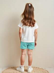 Conjunto de camiseta de manga corta y pantalones cortos con estampado de mariposas y flores "Feliz" para niñas de 4 a 8 años, conjunto de ropa casual de verano - Azul menta - Ver 3