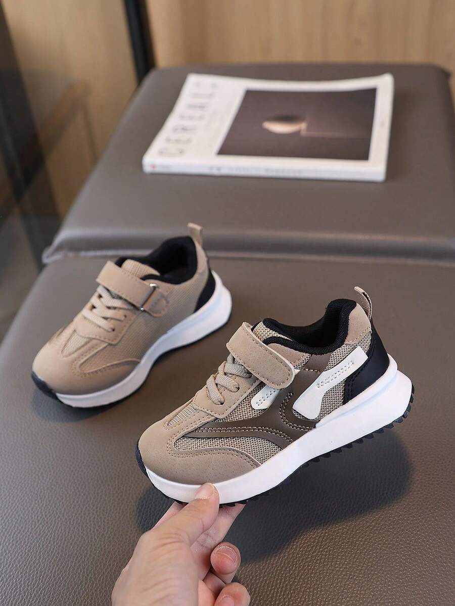 1 Paar Kindersportschuhe, Frühling & Herbst neue Mesh-Netz Stoff Weiche Sohle Lässige atmungsaktive Laufschuhe für Jungen und Mädchen