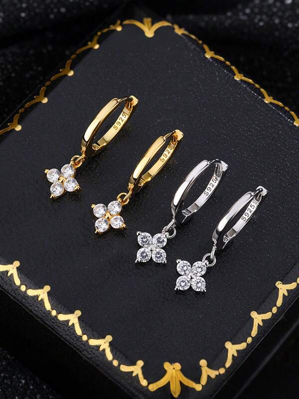 1 paire de boucles d'oreilles fleur à quatre feuilles en argent sterling 925 avec cubique zircone, design classique et doux, pour femmes, idéal comme cadeau de bijoux pour la Saint-Valentin