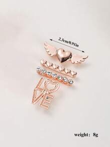 1 pièce, boucle de sangle de décoration personnalisée gravée au nom de la femme, combinaison d'amour exclusive et personnalisée, mignonne, unique, , simple et belle. Convient pour les anniversaires, la Saint-Valentin, les anniversaires et la fête des mères. Très adapté pour les parents, les amis et les êtres chers, et s'assortit parfaitement pour une utilisation quotidienne ou en couple. Assortir facilement à différents styles de montres et ajouter des couleurs décoratives éclatantes à la sangle.