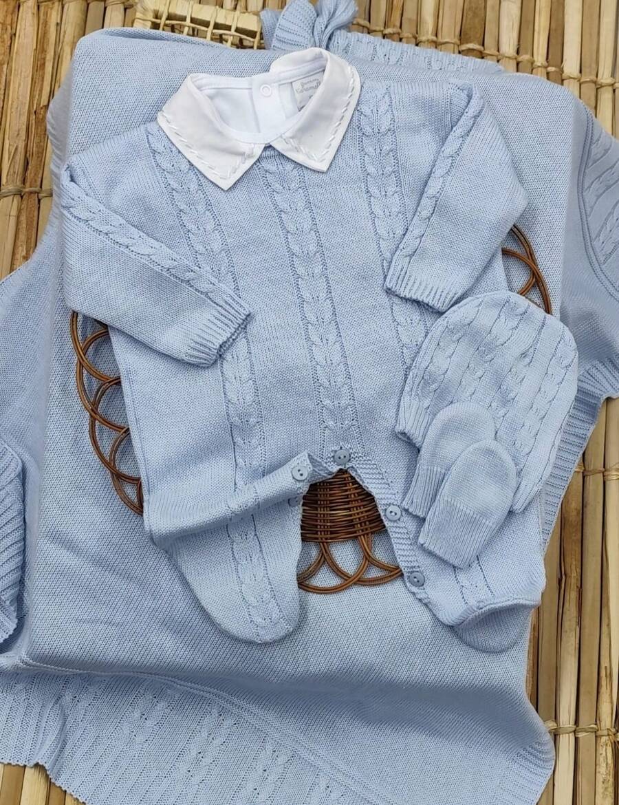Knitting And Embroidery Maternity Leave - Celeste - Ver 1