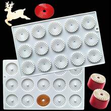 1pc 15-Cavity Round Pleated Silicone Mold, DIY Candy Chocolate Dessert Cake Decor Baking Mold