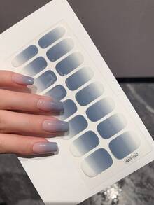 1 miếng dán móng tay nghệ thuật màu ombre, dán toàn bộ móng, decal móng tay chống thấm nước, có thể bóc ra, dành cho nữ, miếng dán móng tự dính, dễ sử dụng, thích hợp cho các dịp lễ, tiệc tùng, quà tặng sinh nhật và các vật dụng làm móng. - Màu xanh nhạt - Xem 7