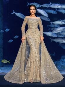 Faeriesty Haute Glamour Luxurious Sequined Mermaid Gown With Intricate Beading & Long Sleeves - Regal Underwater Fantasy Dress For Garden Banquets, Red Carpet Events, Underwater Photoshoots & Marine-Themed Weddings - Rượu sâm banh - Xem 4