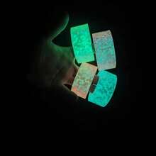 2 件 2.4 厘米 * 1 米夜光纳米胶带 - 2色混裝 - 查看 3