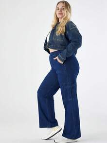 Plus Size Women's Cargo Jeans Mid Rise Wide Leg Jeans Stretchy Knit Denim Relaxed Fit Casual Pants