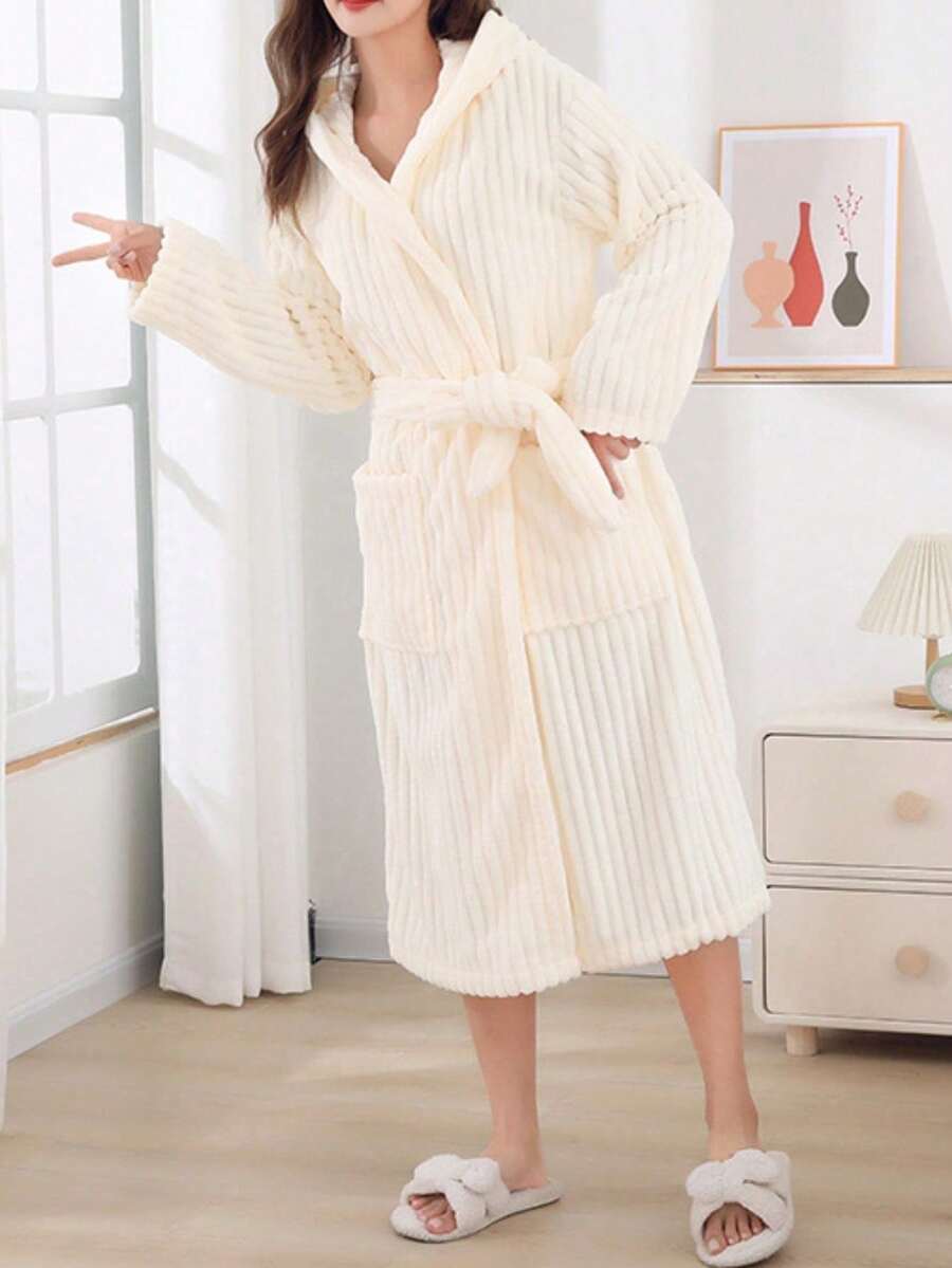 2 件珊瑚绒女式连帽浴袍，超柔软，吸水，亲肤，适用于浴室、健身房、酒店、海滩、日常必需品，居家旅行的理想选择，是送给每个人的完美礼物