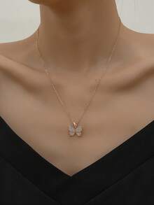 1pc Adorable Cubic Zirconia Butterfly Pendant Necklace, Clavicle Chain - Butterfly - View 2