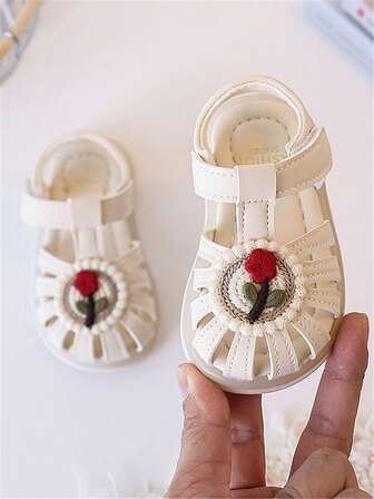 1 Pair Red Flower Decor Baby Soft Bottom Anti-Slip Breathable Walking Shoes, Princess Sandals For Baby Girls 0-1 Years Old, Summer