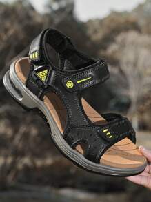 Nuevas sandalias de cuero genuino con suela suave para hombres, diseño de moda, con respirabilidad, cómodas para uso casual, al aire libre y en la playa, estilo romano