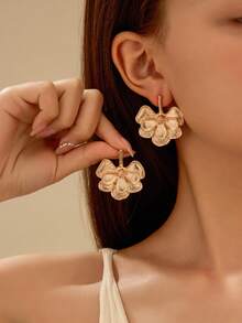 2pcs Enamel Pink Floral Earrings, French Gentle And Elegant - Plated Exaggerated Earrings - Multicolor - View 5