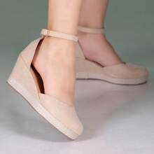 Anabela Women's Closed Sandal With Buckle - 米色 - 查看 1