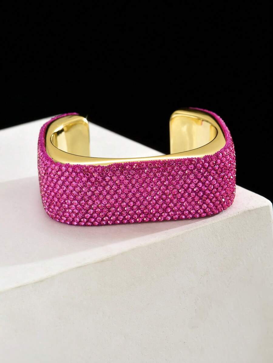 1pc Women's Fashionable Geometric Square Bangle, Luxury High-End Fully Rhinestoned Metal Bracelet, Suitable For Formal Parties